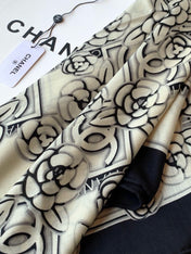CHANEL 26S SCARF 140 IN CASHMERE AND SILK 309374