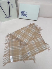 BURBERRY 26S SCARF 155CM IN CASHMERE 309947