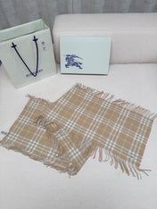 BURBERRY 26S SCARF 155CM IN CASHMERE 309947