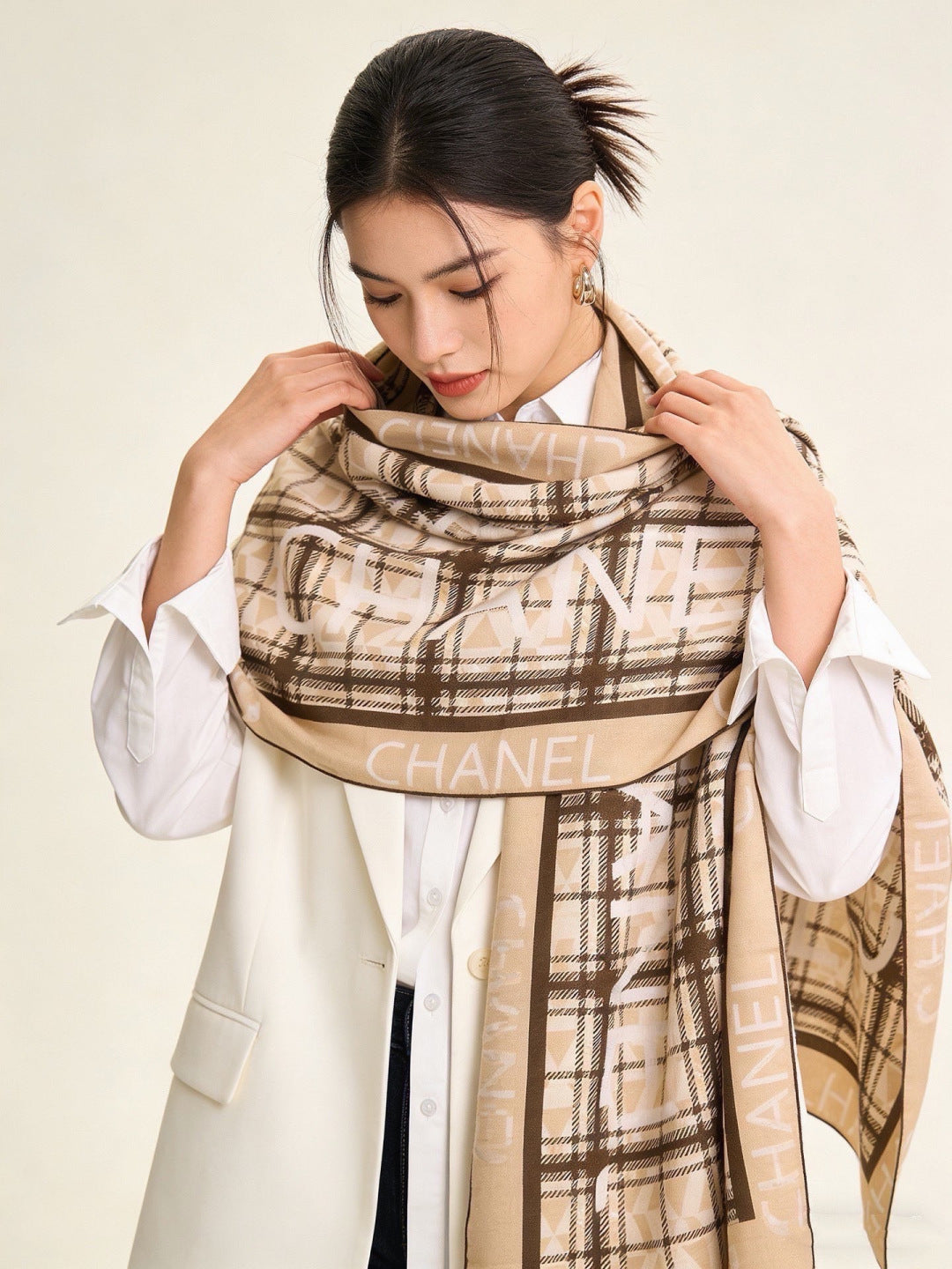 CHANEL 26S SCARF 135 IN CASHMERE AND SILK 309899