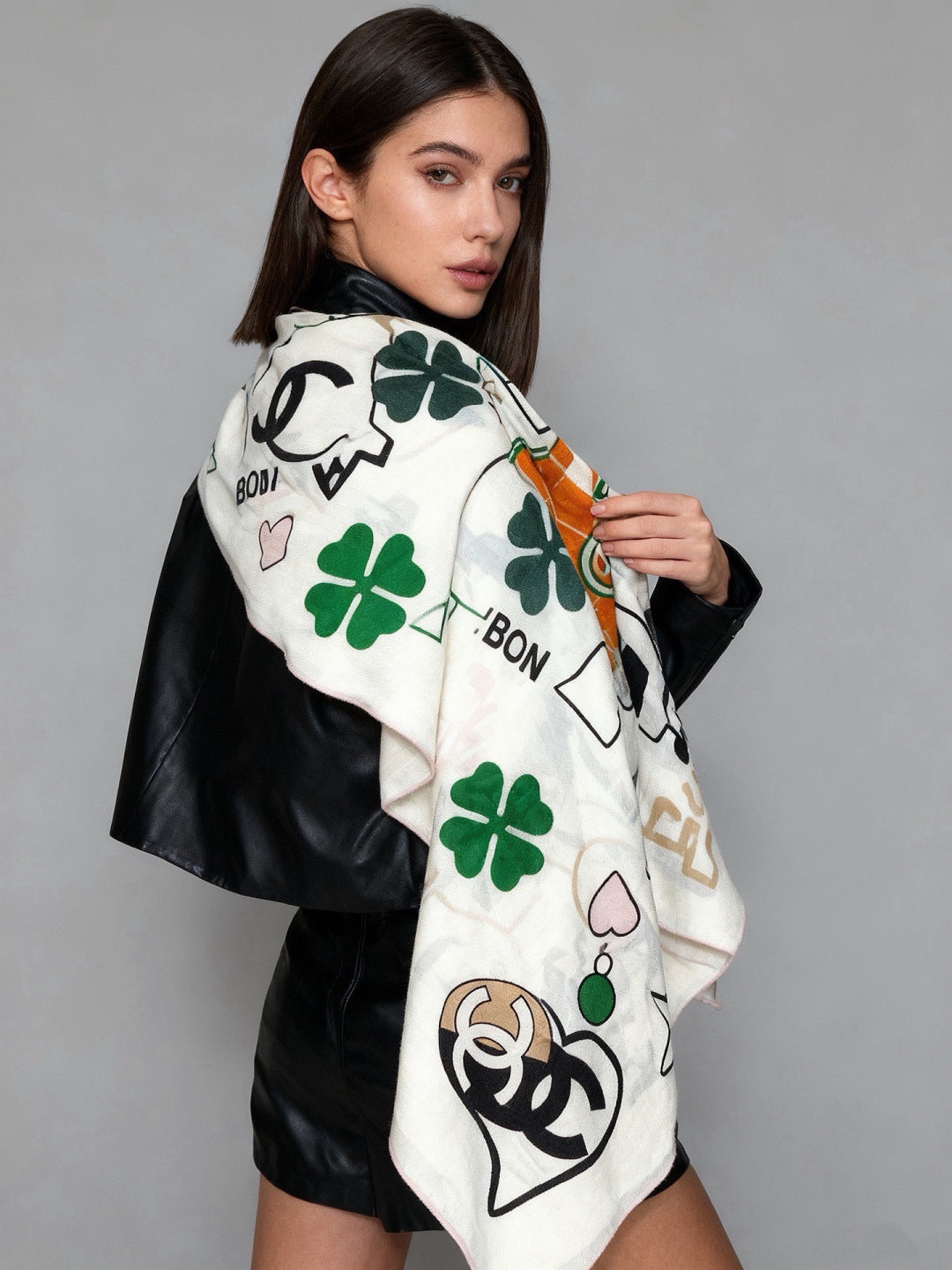 CHANEL 26S SCARF 135 IN CASHMERE AND SILK 309915