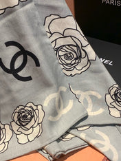 CHANEL 26S SCARF 140 IN SILK AND CASHMERE 313318