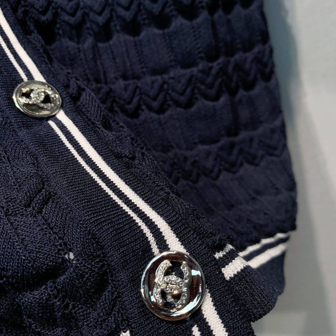 CHANEL 26S SHORT-SLEEVE KNIT TOP 1459