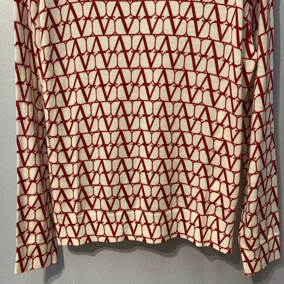 VALENTINO 26S LONG-SLEEVE CREW NECK KNIT TOP 326
