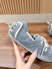 DIOR 26S LOW TOP SNEAKERS IN GREY SUEDE