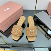 MATELASSÉ SLIDES PUMP IN DARK BEIGE CALFSKIN