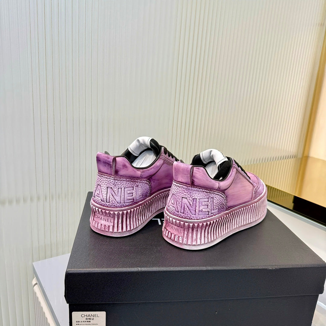 CHANEL 26S LOW-TOP SNEAKERS IN PURPLE PINK GRAFFITI PATTERN CALFSKIN