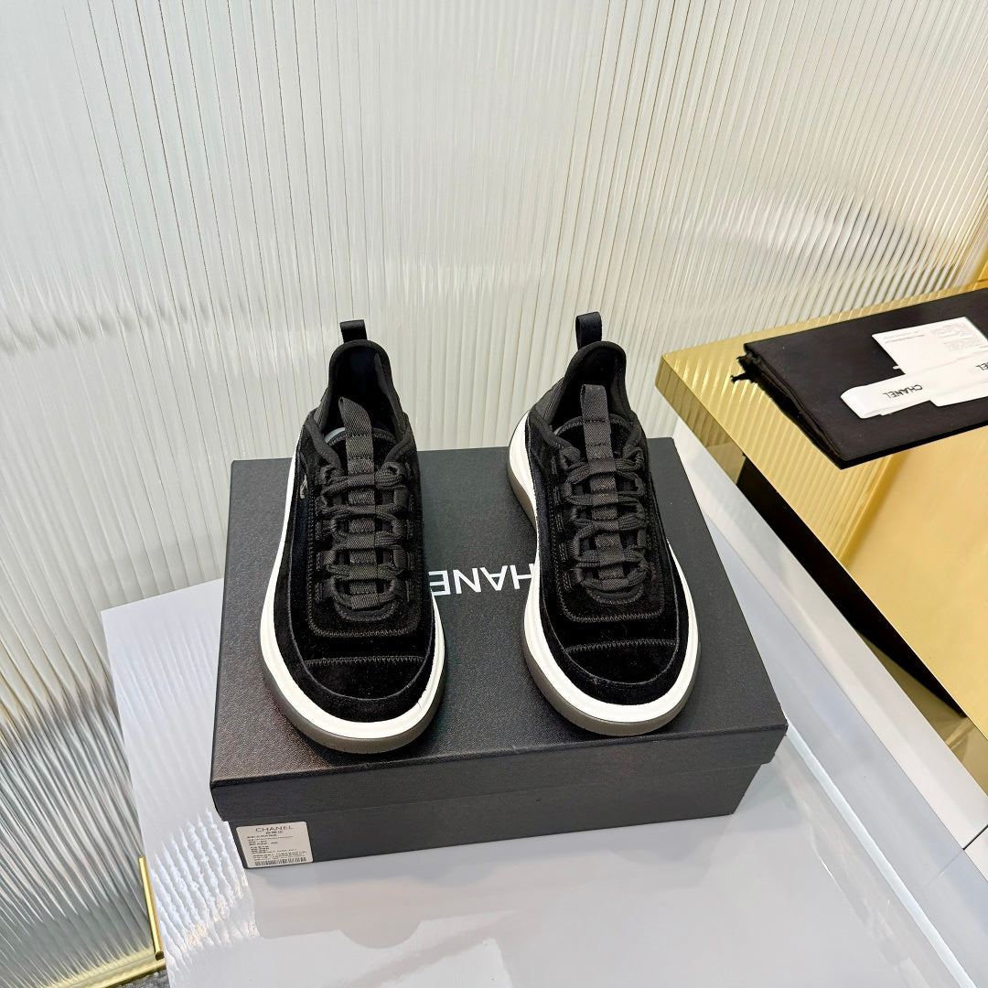 CHANEL 26S PLATFORM SNEAKERS IN BLACK SUEDE WITH CC LOGO