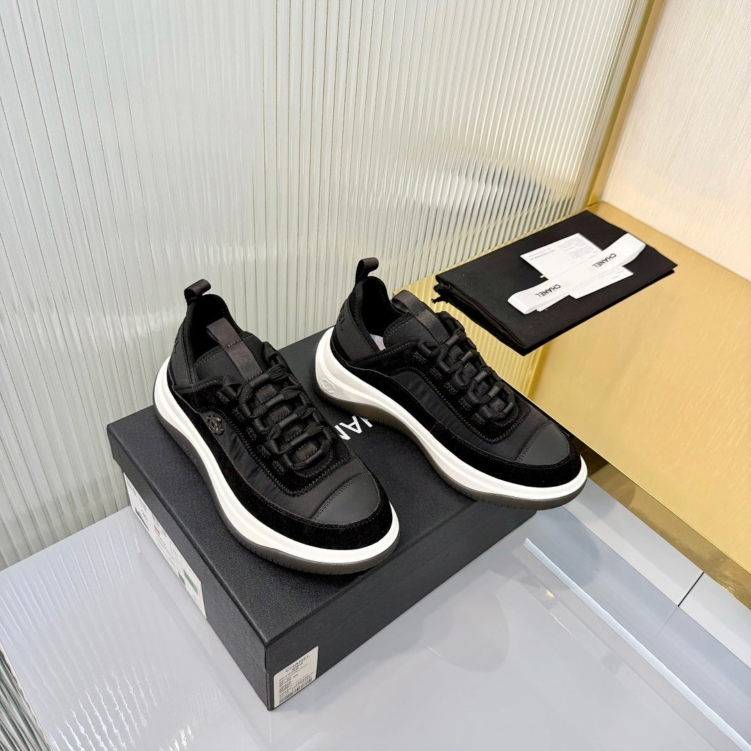 CHANEL 26S PLATFORM SNEAKERS IN BLACK CALFSKIN WITH CC LOGO