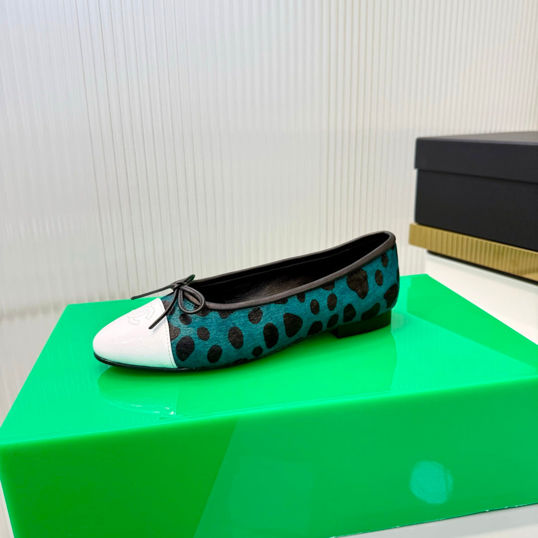 CHANEL 26S FLAT SHOES IN TEAL AND BLACK LEOPARD PRINT PONY HAIR