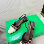 CHANEL 26S FLATS SLINGBACK IN WHITE PATENT CALFSKIN AND BEIGE PONY HAIR