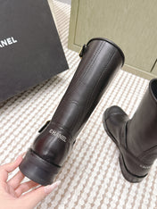 CHANEL 25S CALF-HIGH CHELSEA BOOTS IN BLACK CALFSKIN GOLD HARDWARE