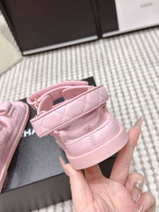 CHANEL 26S QUILTED DAD SANDALS IN LIGHT PINK CALFSKIN