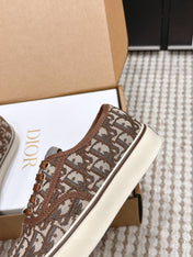 DIOR 26S SALTWIND SNEAKER IN BROWN FABRIC STYLE 6