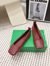 BOTTEGA VENETA 26S SQUARE-TOE FLATS IN RED TECHNICAL WOVEN LAMBSKIN