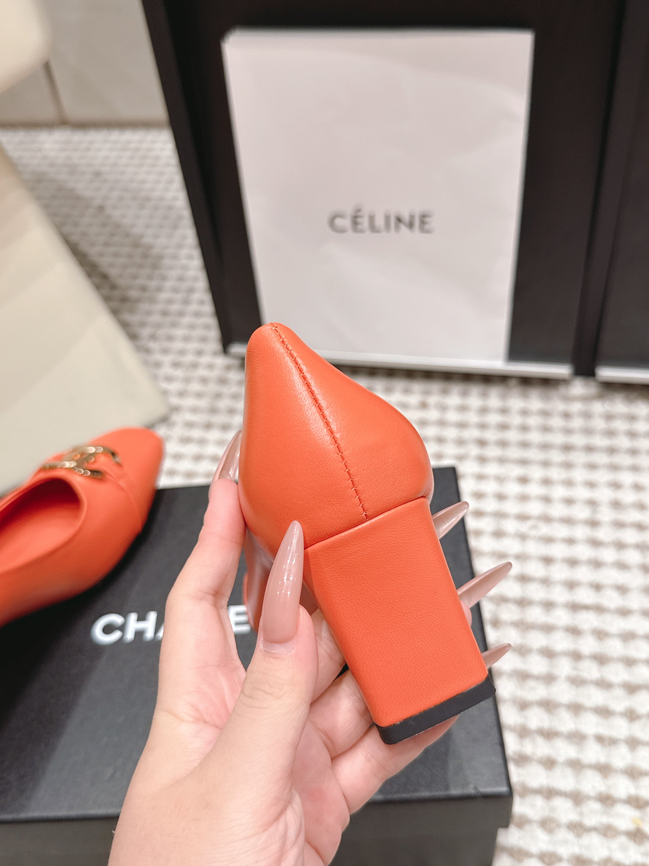 CHANEL 26S HIGH HEELS 75 MM IN ORANGE CALFSKIN WITH GOLD-TONE CC LOGO