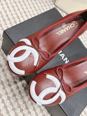 CHANEL 26S PEARL HIGH HEELS 55 MM IN DARK RED CALFSKIN WITH WHITE CC LOGO