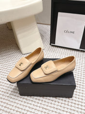CHANEL 26S LOAFERS IN BEIGE CALFSKIN WITH GOLD-TONE CC LOGO