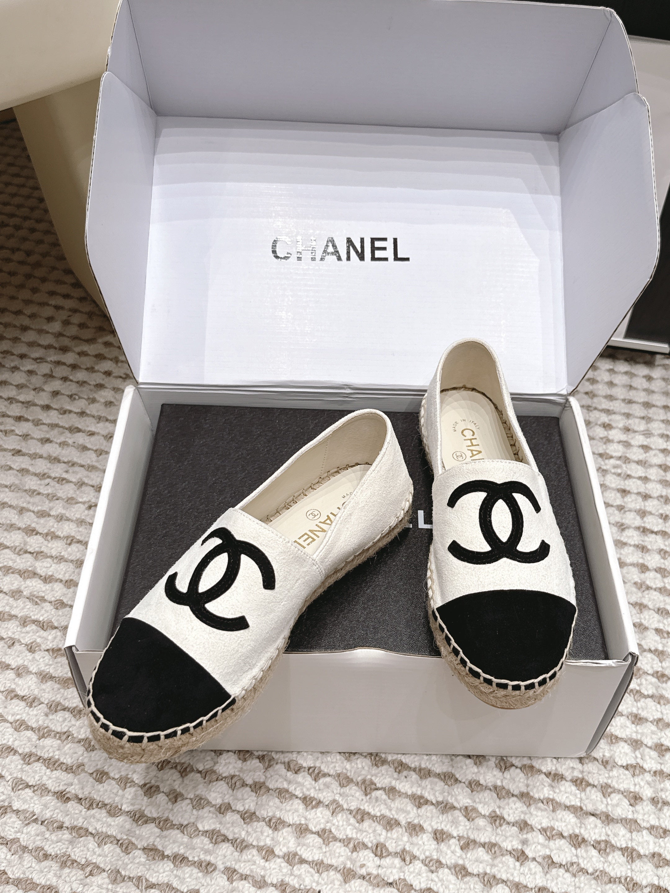 CHANEL 26S ESPADRILLE SLIP-ONS IN WHITE MIX BLACK SUEDE