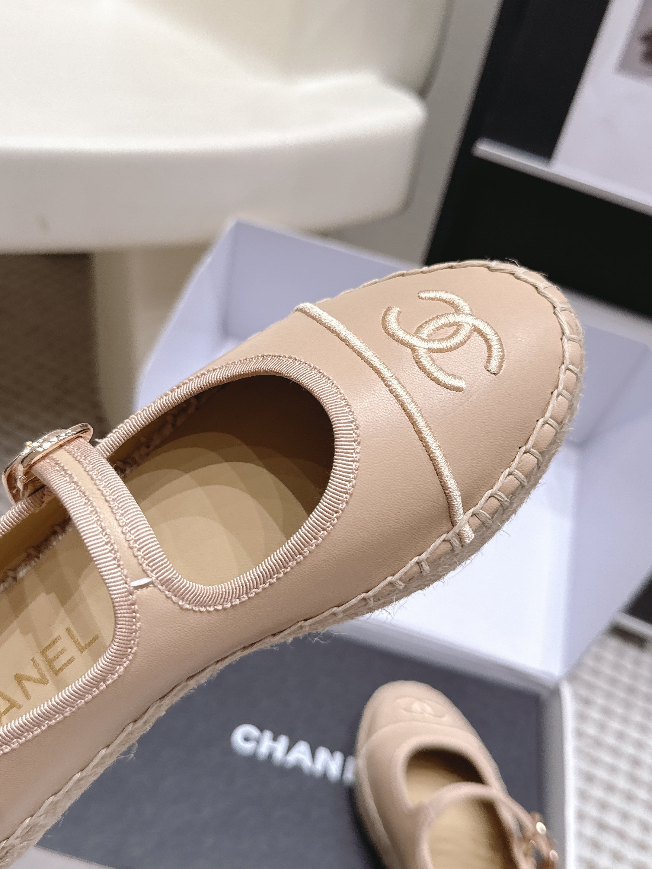 CHANEL 26S MARY JANE FLATS IN BEIGE LAMBSKIN ESPADRILLE SOLE