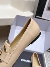 CHANEL 26S SQUARE TOE FLATS IN BEIGE CALFSKIN WITH GOLD TONE CC LOGO