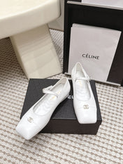 CHANEL 26S SQUARE TOE MARY JANE FLATS IN WHITE CALFSKIN