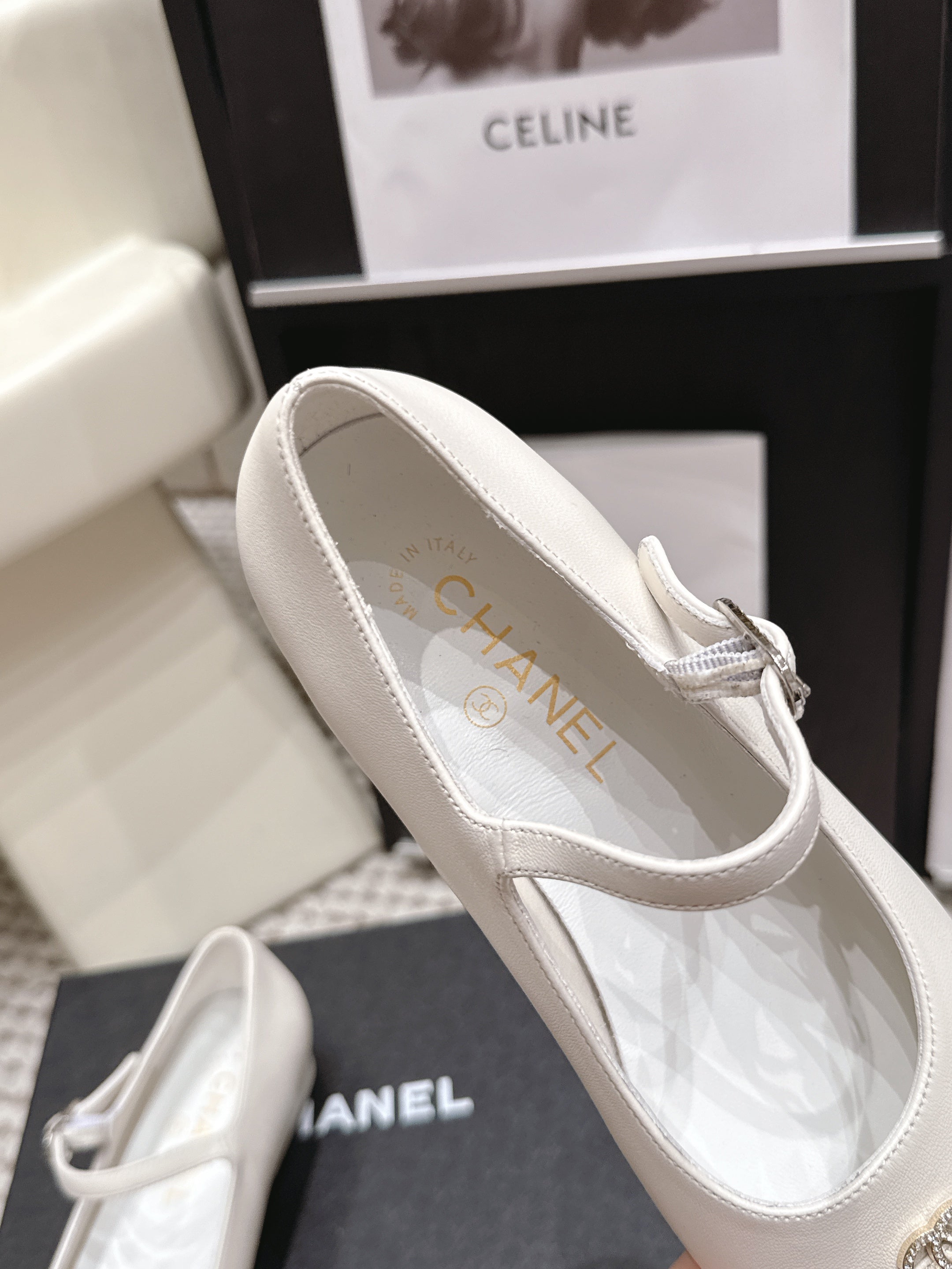 CHANEL 26S SQUARE TOE MARY JANE FLATS IN OFF WHITE CALFSKIN