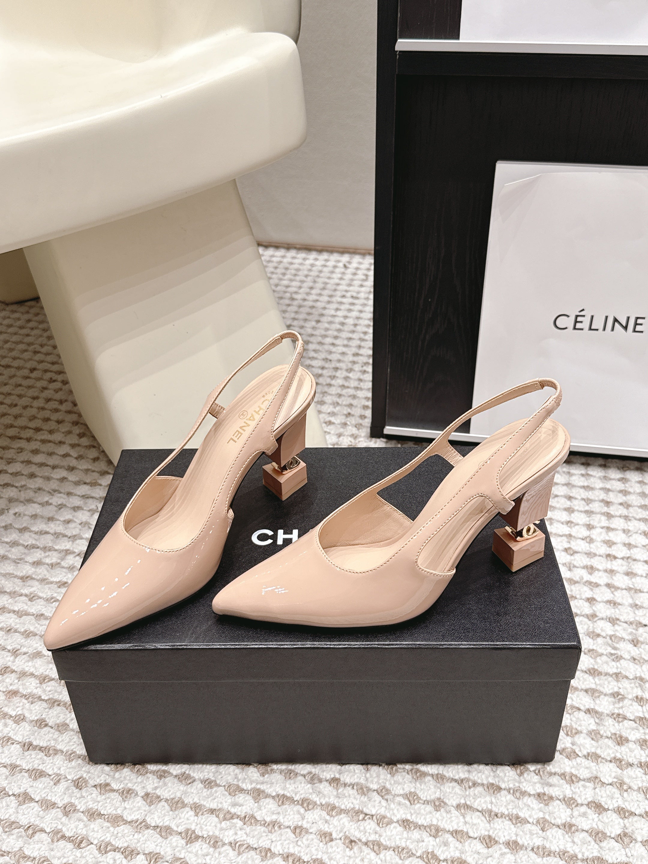 CHANEL 26S HIGH HEEL SLINGBACKS 80 MM IN BEIGE PATENT