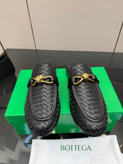 BOTTEGA VENETA 26S BACKLESS LOAFERS IN BLACK TECHNICAL WOVEN CALFSKIN