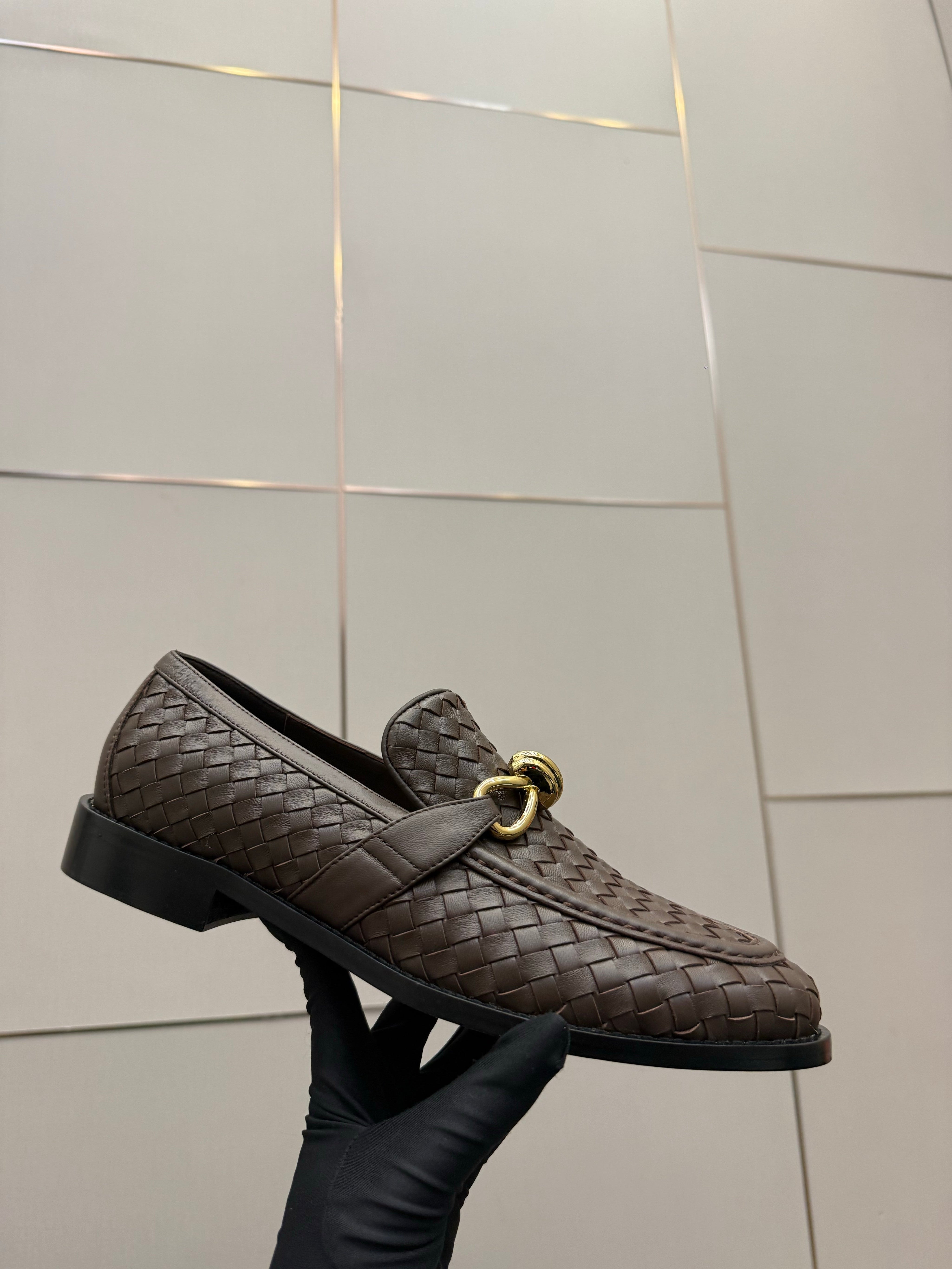 BOTTEGA VENETA 26S LOAFERS IN BROWN TECHNICAL WOVEN CALFSKIN STYLE 3
