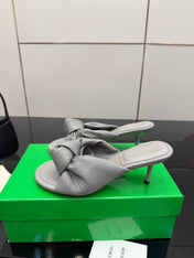 BOTTEGA VENETA 26S KNOT-STRAP HIGH-HEEL SANDALS IN DARK GREY LAMBSKIN