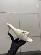 BOTTEGA VENETA 26S KNOT-STRAP HIGH-HEEL SANDALS IN OFF-WHITE LAMBSKIN