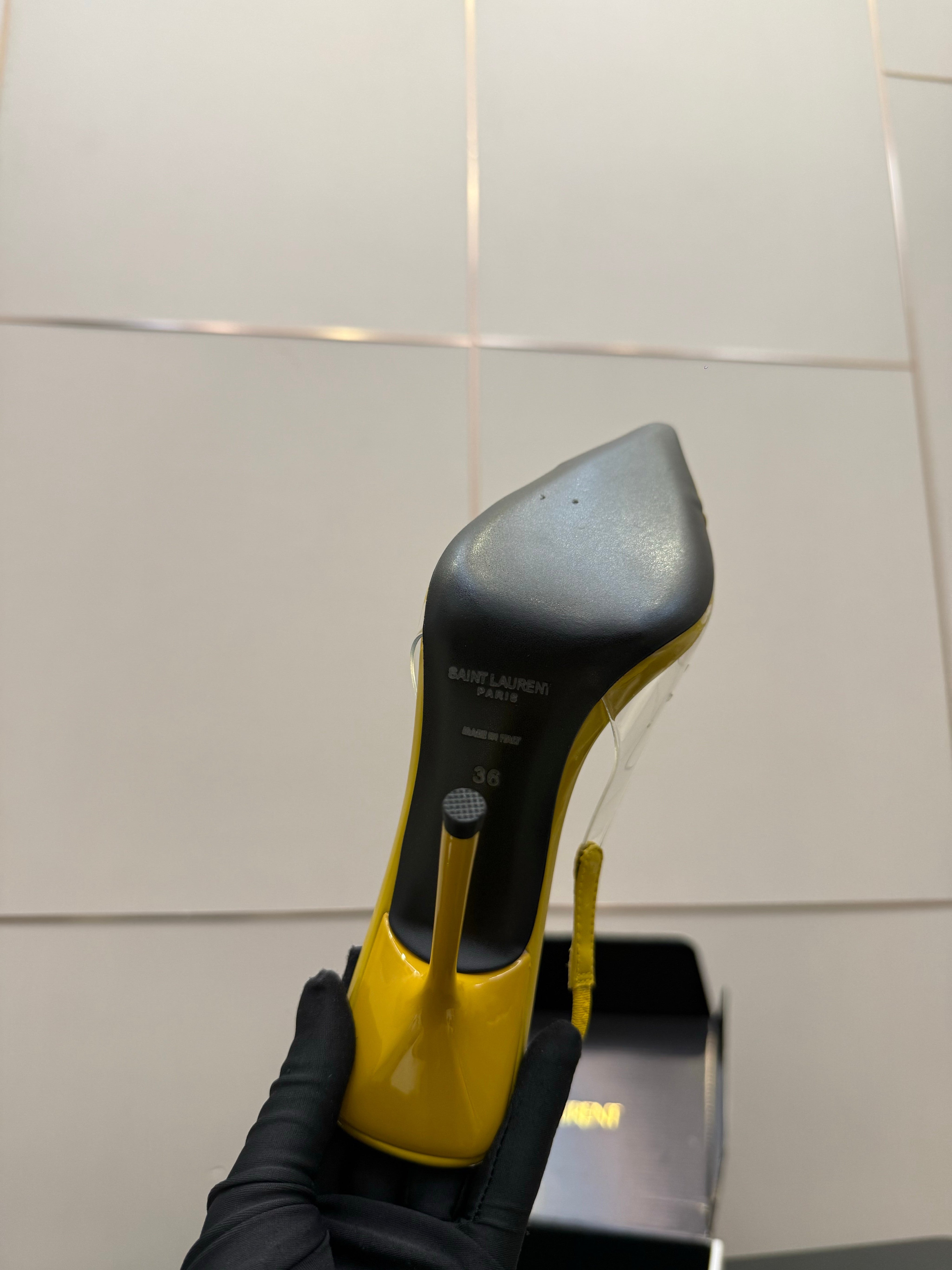 YSL 26S PLEATED SLINGBACK HEELS 105 MM IN YELLOW GLOSSY CALFSKIN AND PVC