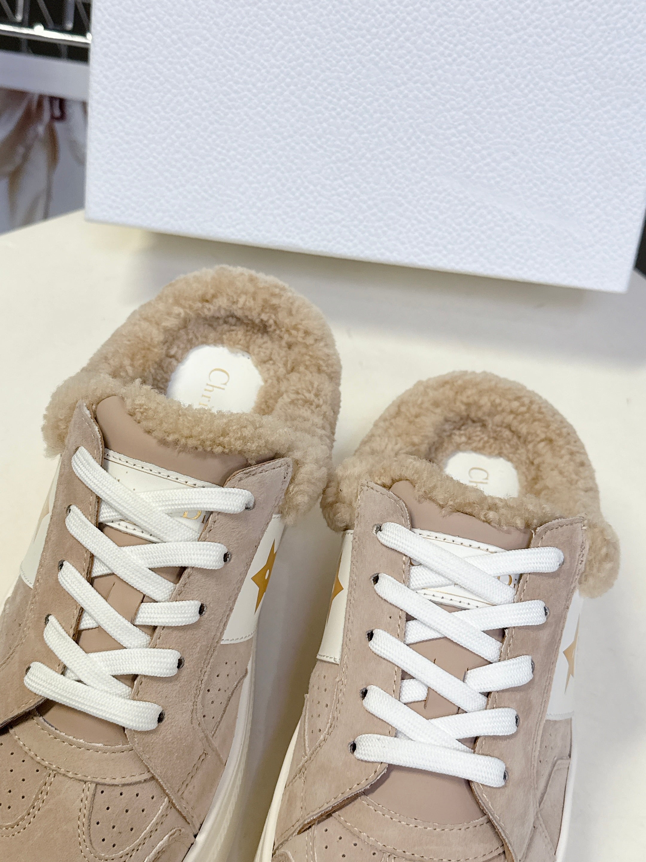 DIOR 25S DIOR STAR SNEAKERS 40 MM IN NUDE PINK SUEDE AND WOOL