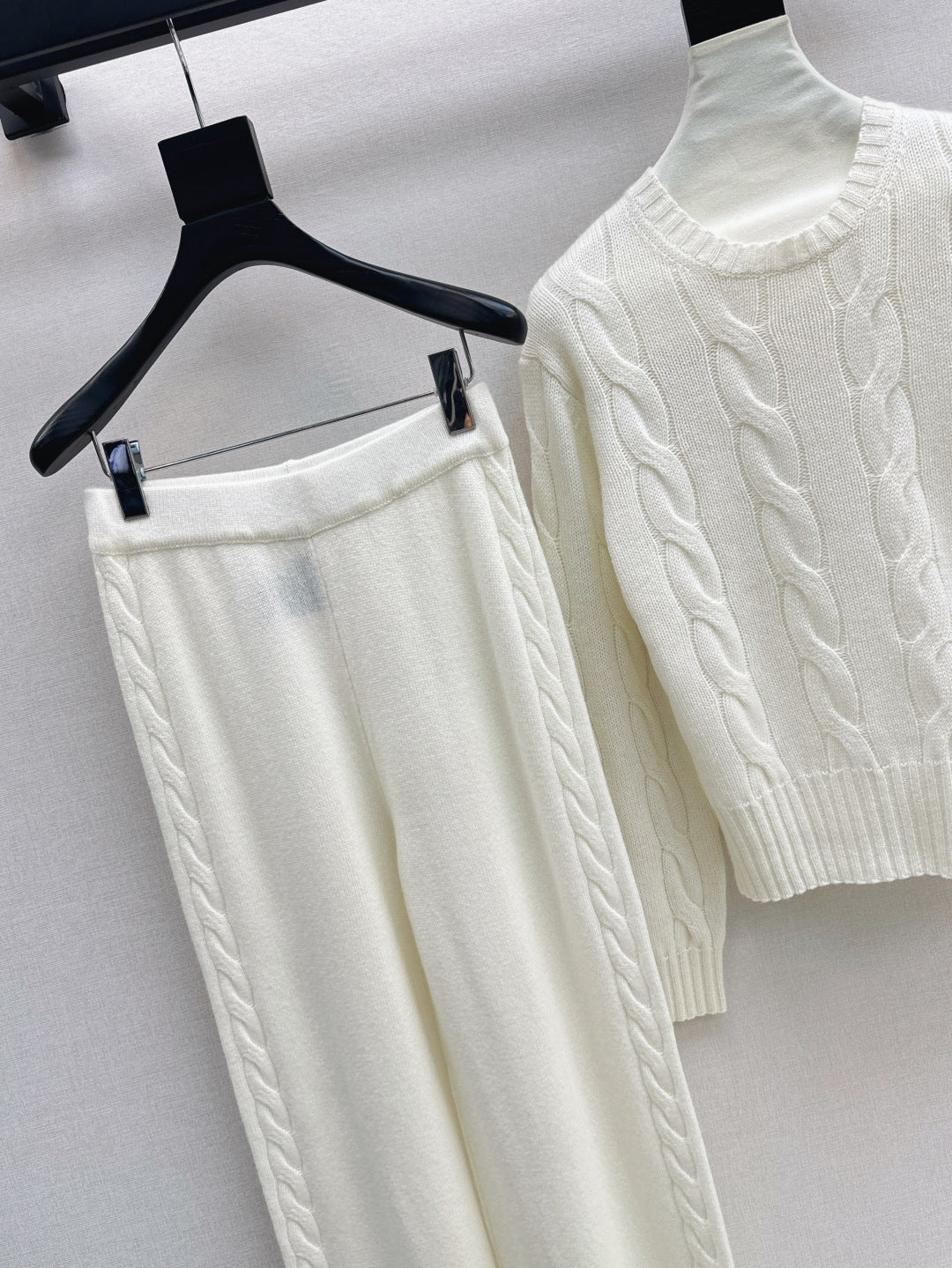 LP KNIT SET STYLE 311