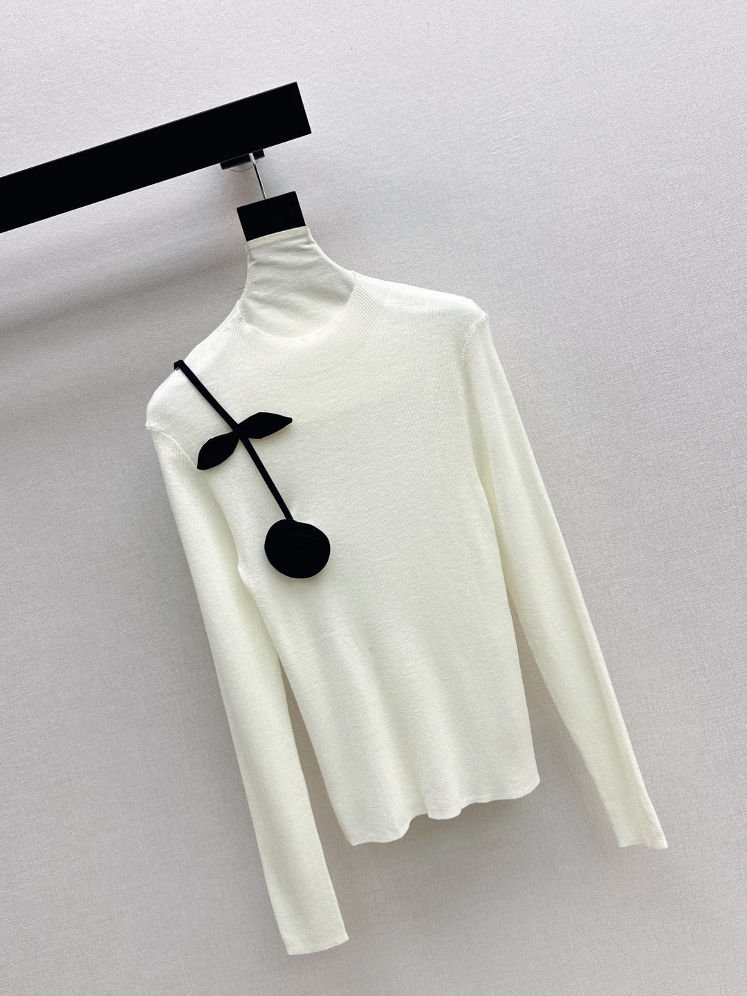 VALENTINO 26S SWEATER STYLE 73