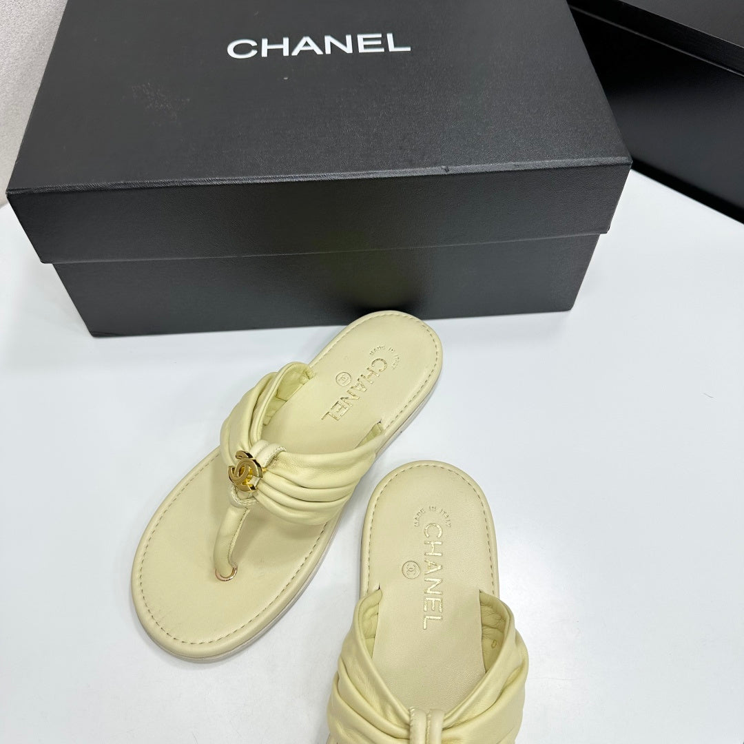 CHANEL 26S THONG SANDALS IN LIGHT YELLOW LAMBSKIN