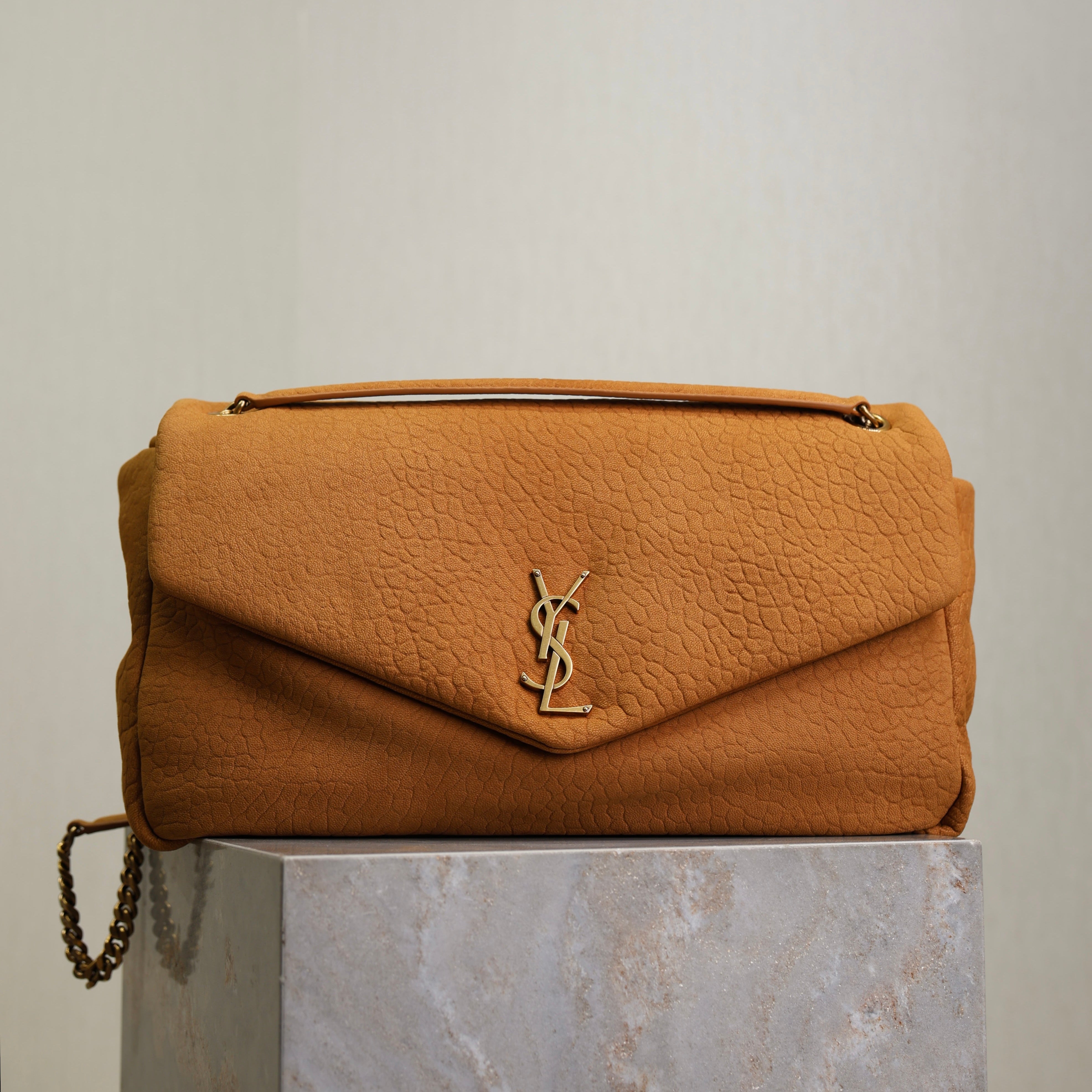 YSL 25S CALYPSO GM 38 IN BURNT ORANGE GRAINED CALFSKIN GOLD HARDWRE