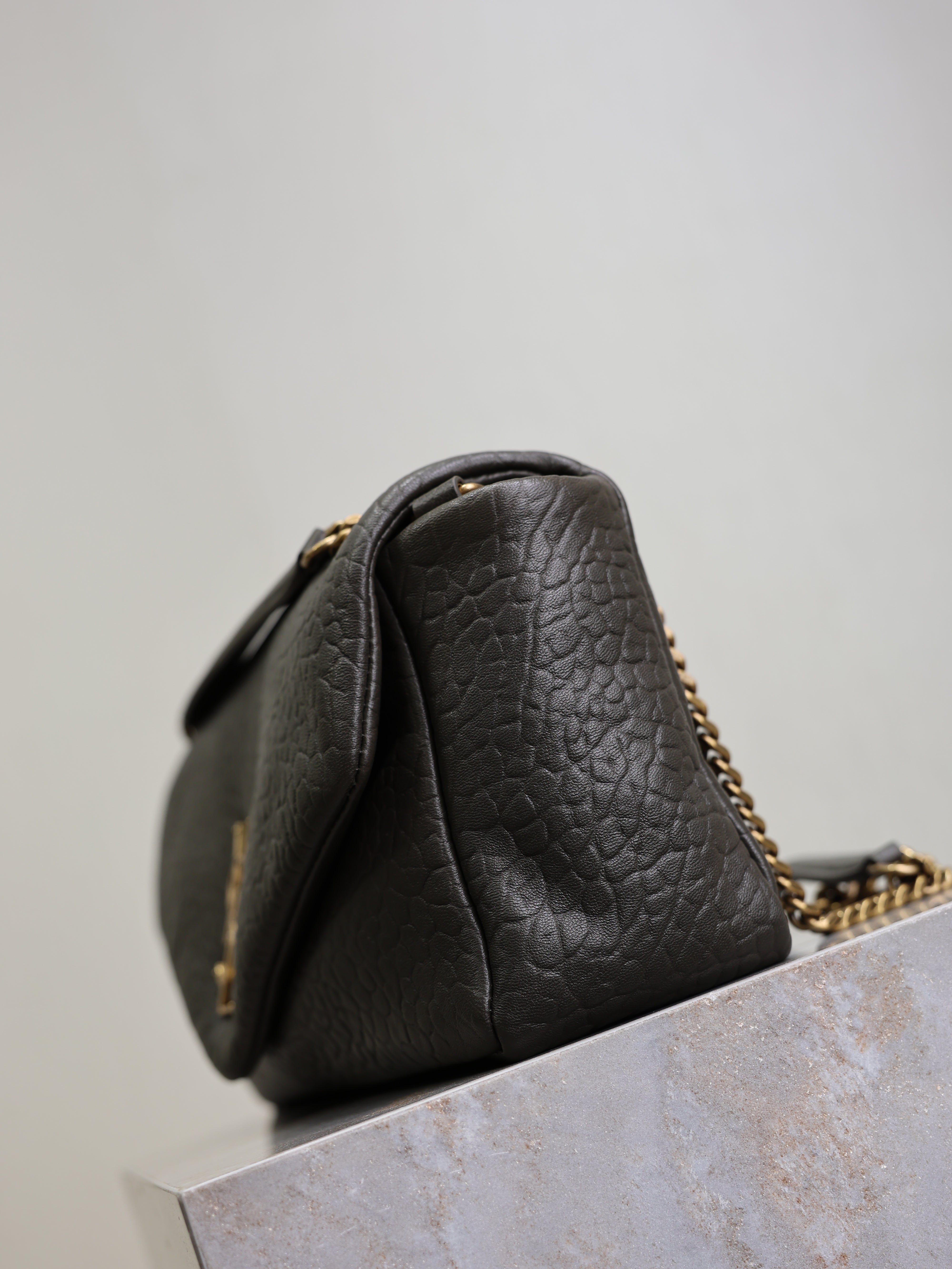 YSL 25S CALYPSO 30 IN DARK OLIVE GRAINED CALFSKIN GOLD HARDWARE