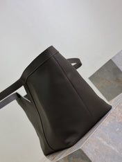 YSL 25S Y MAXI TOTE 50 IN MUTED CHARCOAL CALFSKIN GOLD HARDWRE