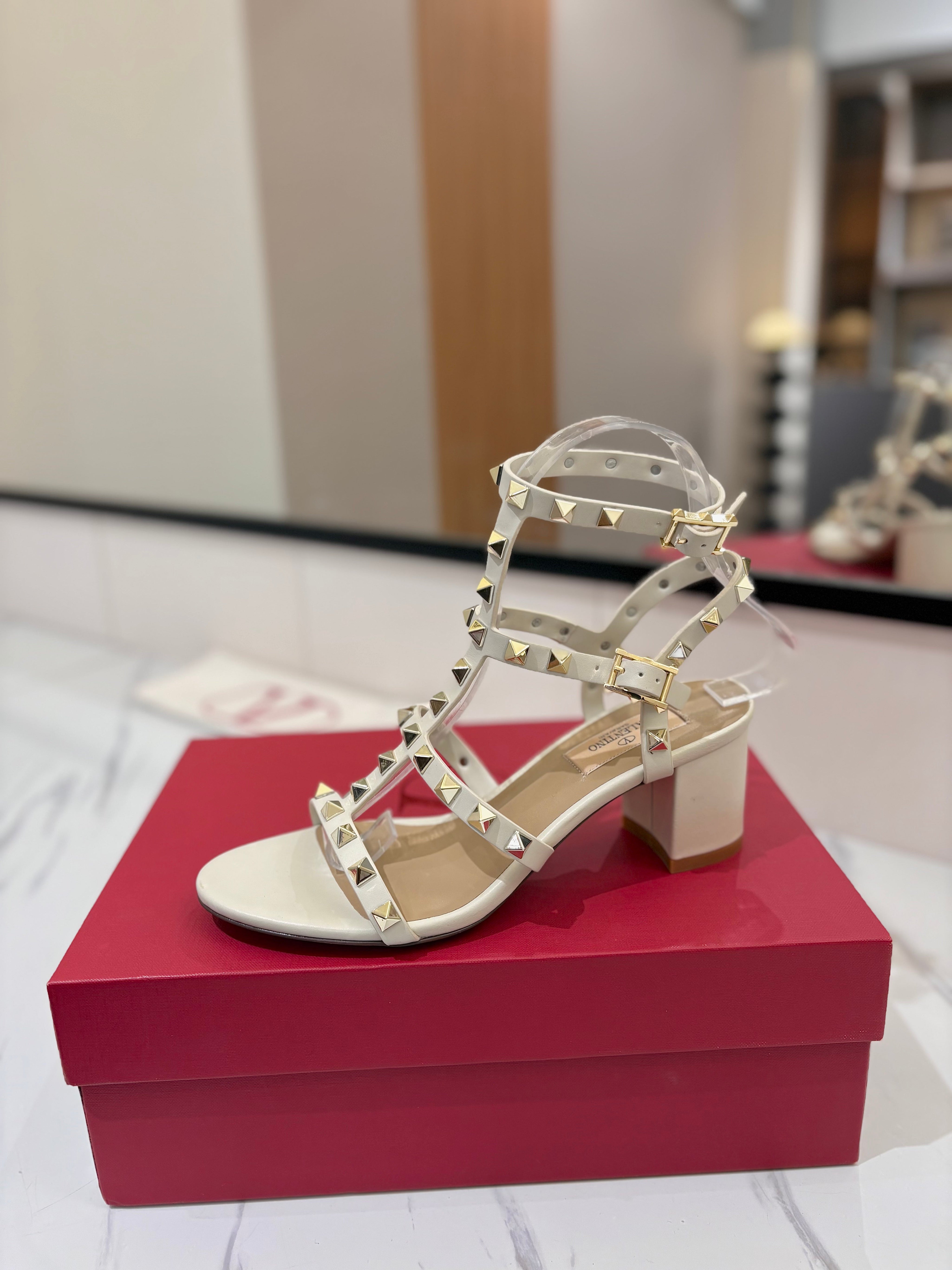 VALENTINO 26S STUDDED HIGH HEEL SANDALS 65 MM IN CREAM WHITE CALFSKIN