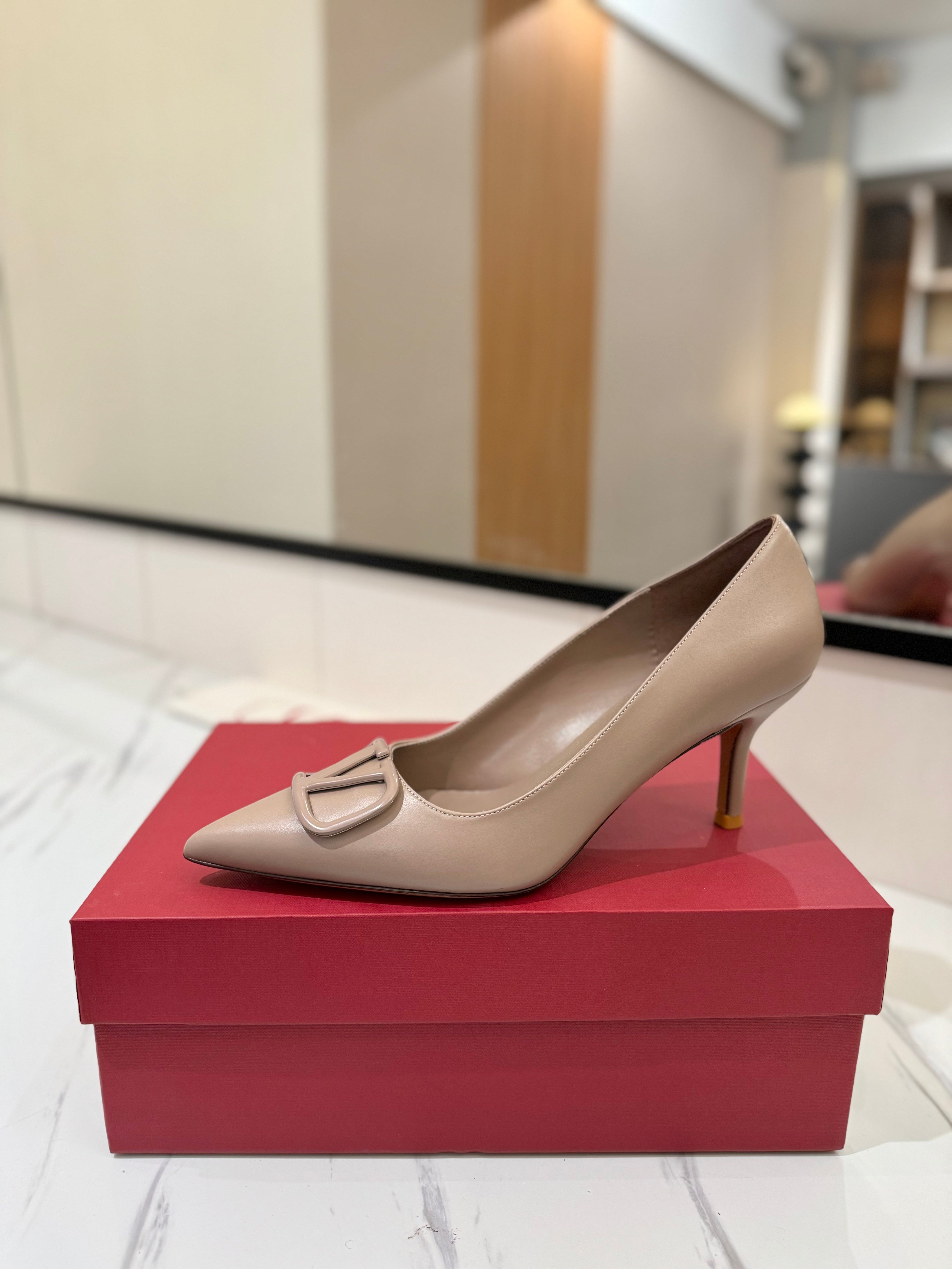 VALENTINO 26S HIGH HEELS 75 MM IN BEIGE SMOOTH CALFSKIN