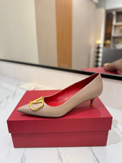 VALENTINO 26S HIGH HEELS 45 MM IN BEIGE SMOOTH CALFSKIN WITH GOLD HARDWARE