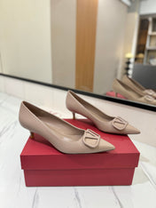 VALENTINO 26S HIGH HEELS 45 MM IN BEIGE SMOOTH CALFSKIN