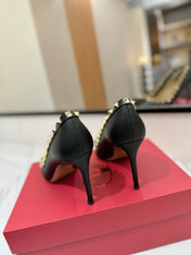 VALENTINO 26S STUDDED HIGH HEELS 90 MM IN BLACK CALFSKIN