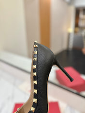 VALENTINO 26S STUDDED HIGH HEELS 90 MM IN BLACK CALFSKIN