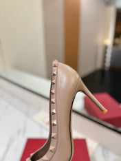 VALENTINO 26S STUDDED HIGH HEELS 90 MM IN MATTE NUDE CALFSKIN