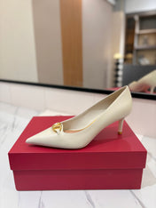 VALENTINO 26S POINTED-TOE PUMPS 65 MM IN WHITE SMOOTH CALFSKIN