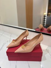 VALENTINO 26S POINTED-TOE PUMPS 65 MM IN NUDE PATENT CALFSKIN