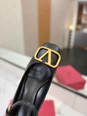 VALENTINO 26S MARY JANE HEELS 60 MM IN BLACK SMOOTH CALFSKIN WITH GOLD HARDWARE